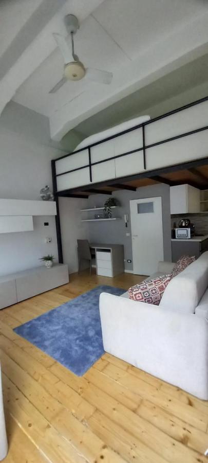 Primopiano - Umbria Apartment มิลาน ภายนอก รูปภาพ