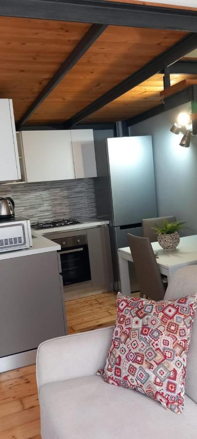 Primopiano - Umbria Apartment มิลาน ภายนอก รูปภาพ
